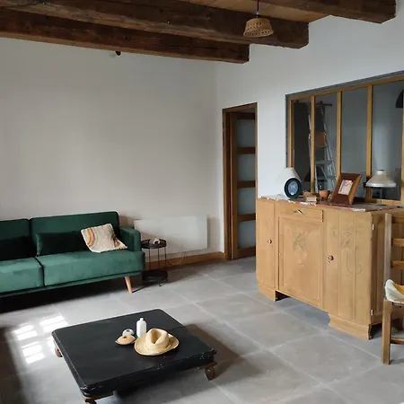 D'hotes Du Chenelong Cantal Marchastel (Cantal)