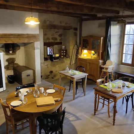 B&B D'hotes Du Chenelong Cantal Marchastel (Cantal)